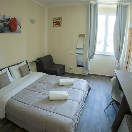 Vicolocorto 3* La Spezia