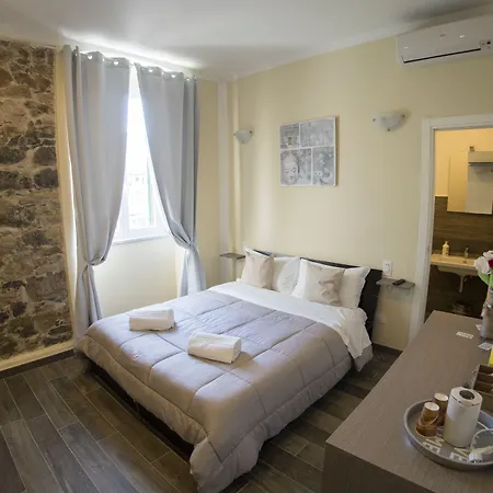 Vicolocorto 3* La Spezia