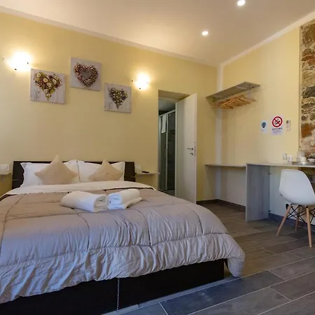 Vicolocorto Guest house