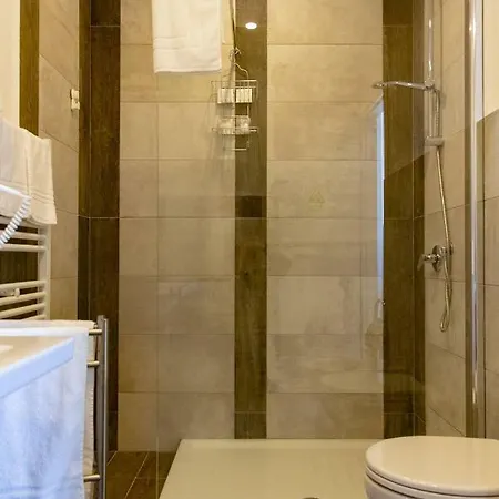 Guest house Vicolocorto 2*