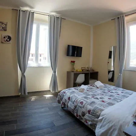 Guest house Vicolocorto La Spezia